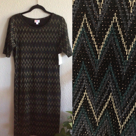 🖤LuLaRoe NWT women’s black dress chevron design w/short sleeves 💫 - Picture 1 of 8